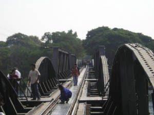 bridgeovertheriverkwai02.jpg