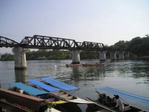bridgeovertheriverkwai03.jpg
